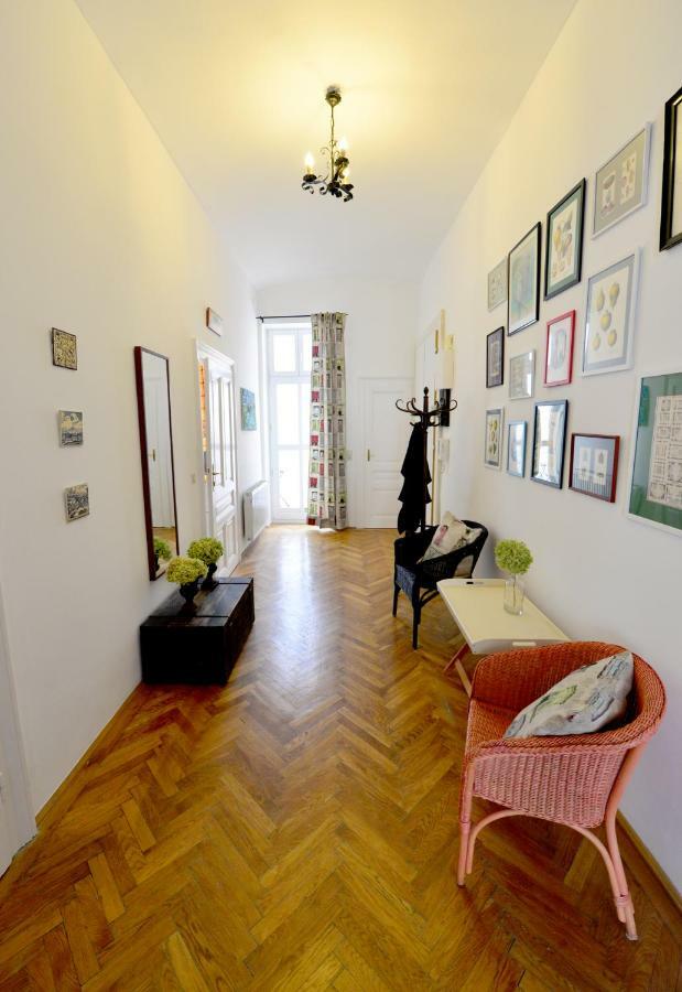 Classy Apartment, 10 Min To The Centre Wien Eksteriør billede