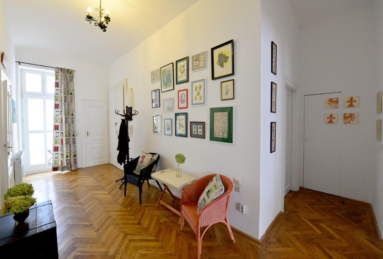 Classy Apartment, 10 Min To The Centre Wien Eksteriør billede
